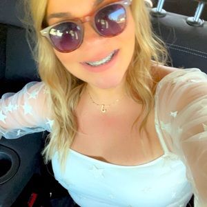 Meet your Posher, Jennifer